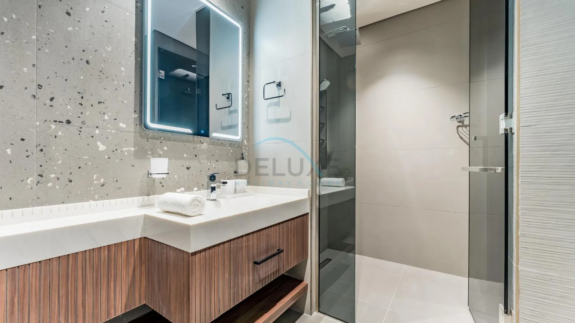 High Apartment Dubai United Arab Emirates